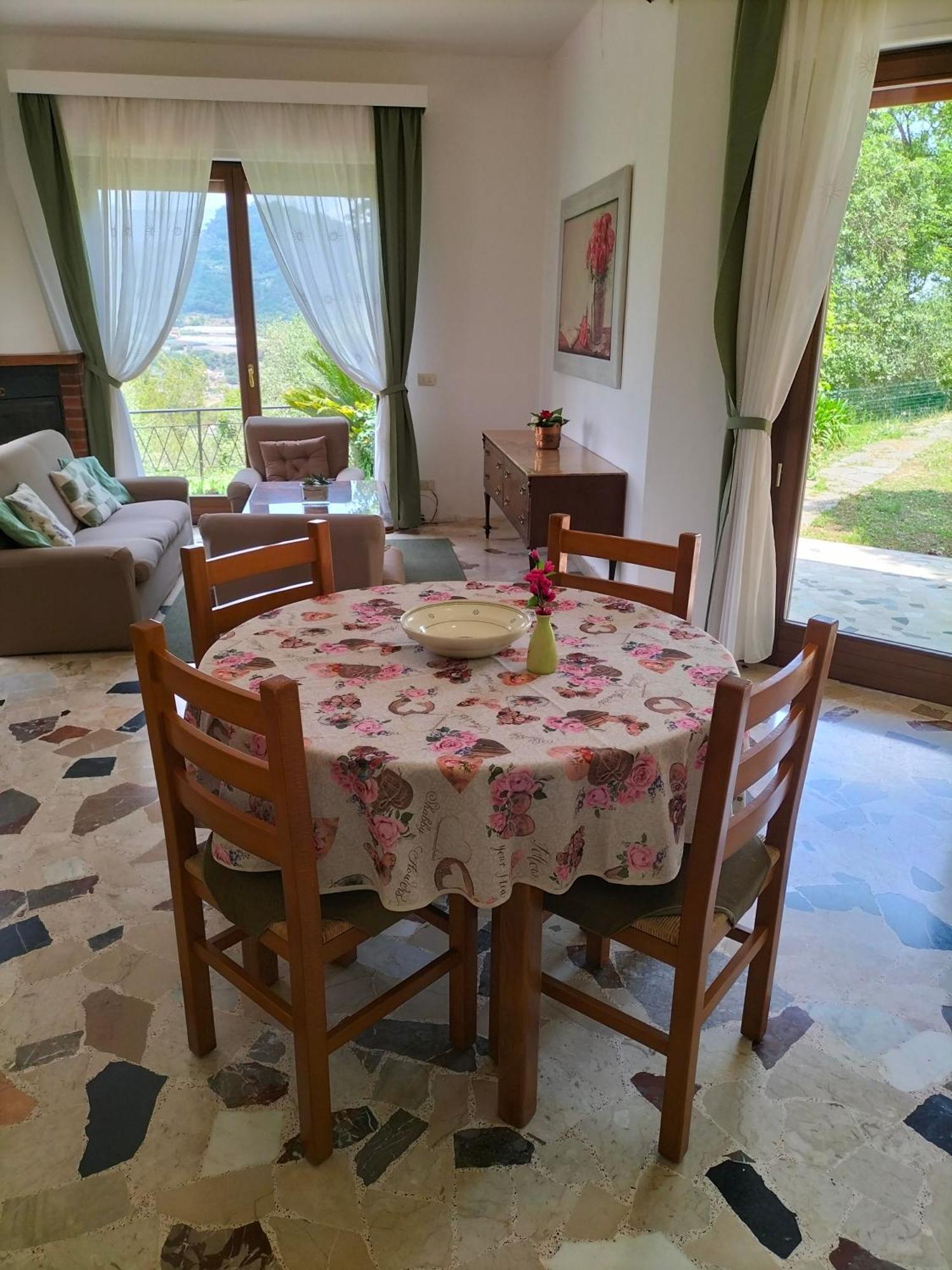 Casa Magnolia Appartement Camporosso  Buitenkant foto
